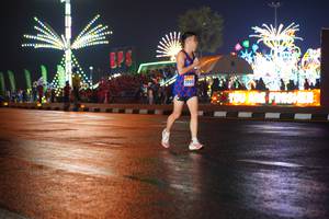 BIB: 2090
                            <button type="button" onclick="openModal(16181098)" class="btn btn-primary btn-sm float-right btn-popup" data-toggle="modal" data-target=".modal-high-quality">
                        <i class="fas fa-shopping-cart"></i> Add to Cart
                    </button>
                                            <button type="button" onclick="isThisMe(16181098, true)" class="btn btn-success btn-sm float-right btn-popup btn-isme hidden" data-toggle="tooltip" data-placement="bottom" title="นี่คือรูปของคุณใช่ไหม คลิกที่นี่เพื่อเอาเข้าอัลบั้ม">
                        <i class="fas fa-plus"></i> Add to album
                    </button>
                    <button type="button" onclick="isThisMe(16181098, false)" class="btn btn-warning btn-sm float-right btn-popup btn-isnotme hidden">
                        <i class="fas fa-ban"></i> Remove from album
                    </button>